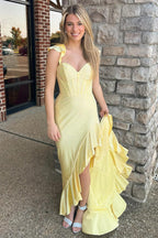 Robe de bal sirène à bretelles spaghetti pailletées, corset long à perles et volants