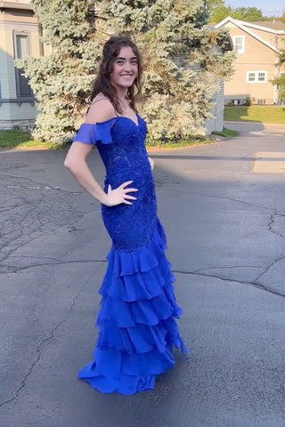 Robe de bal longue sirène à épaules dénudées en mousseline de soie à volants et appliques