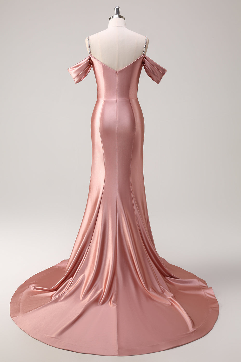 Robe de bal longue sirène en satin rose poudré à fines bretelles froncées et sequins
