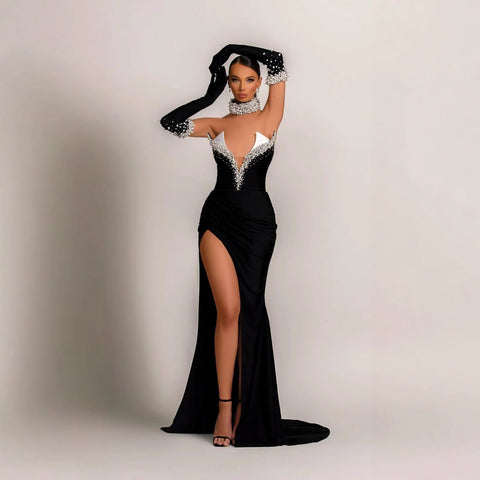 Robe de bal maxi bustier en velours à perles et à volants 