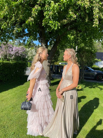 Diferentes estilos de vestidos de noche. Vestido de graduación con escote halter. Vestido de graduación rosa de tul con capas, corte en A, modelo Y288.