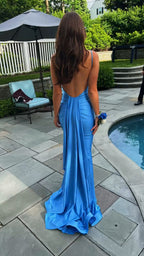Vestido de fiesta elegante de sirena azul Atlántico sin espalda Y303