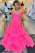 Robe de bal longue à bretelles spaghetti, style princesse, en tulle et corset à volants.