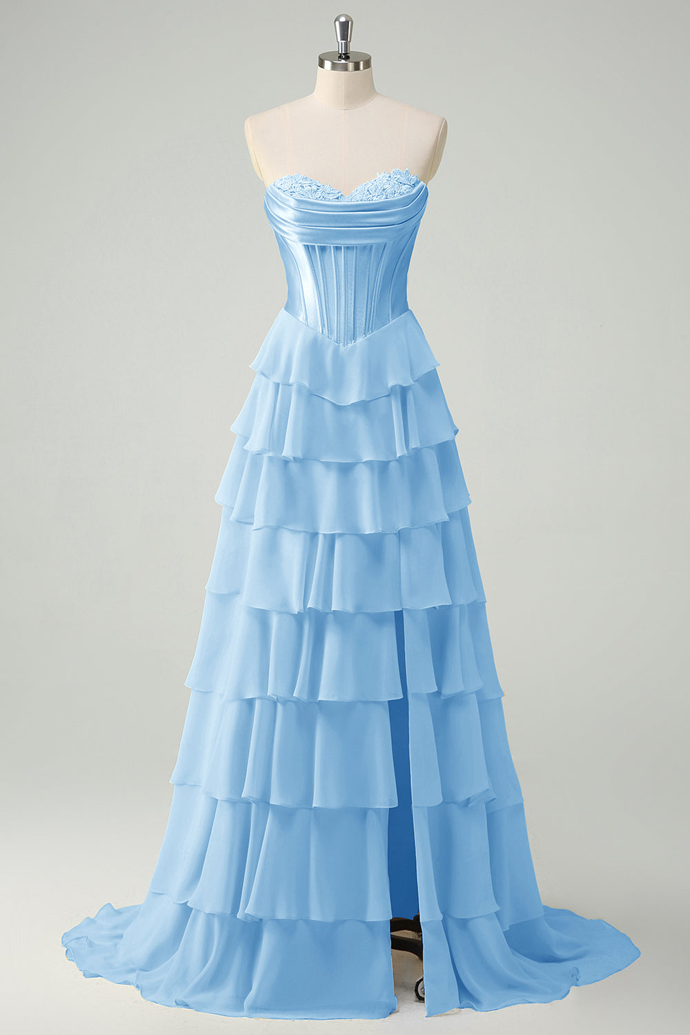 Vestido de fiesta largo de gasa con escote corazón, corte en A, volantes y corsé, con abertura
