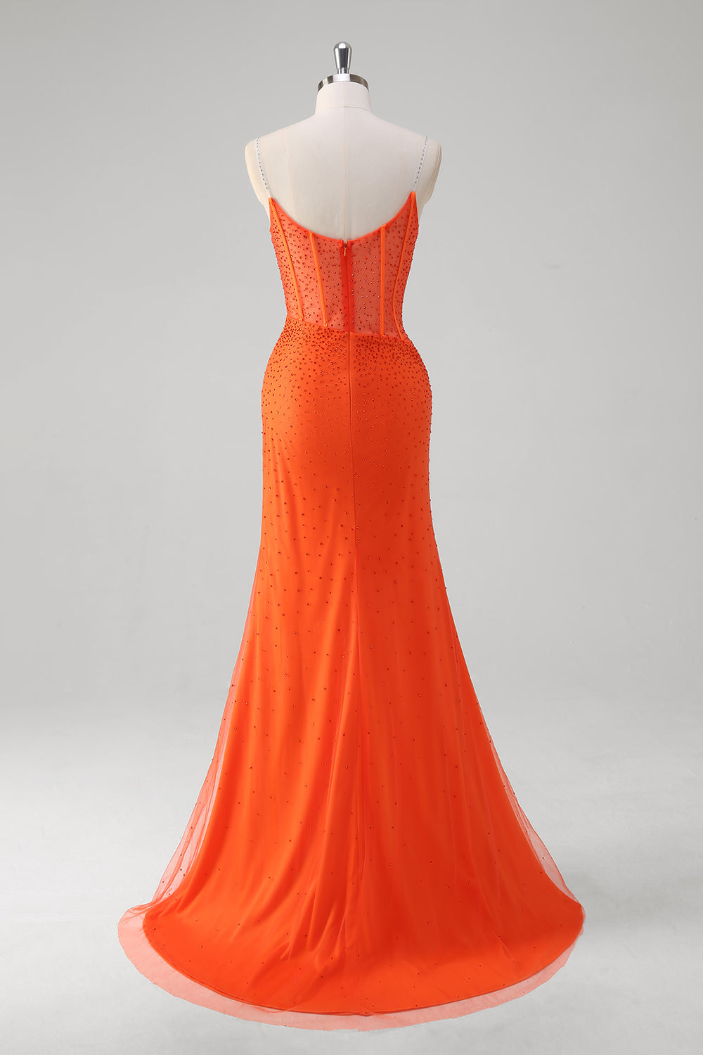 Robe de bal longue sirène à bretelles spaghetti, ornée de perles et fendue, bleu roi pailleté. Entièrement à paillettes et fendue.