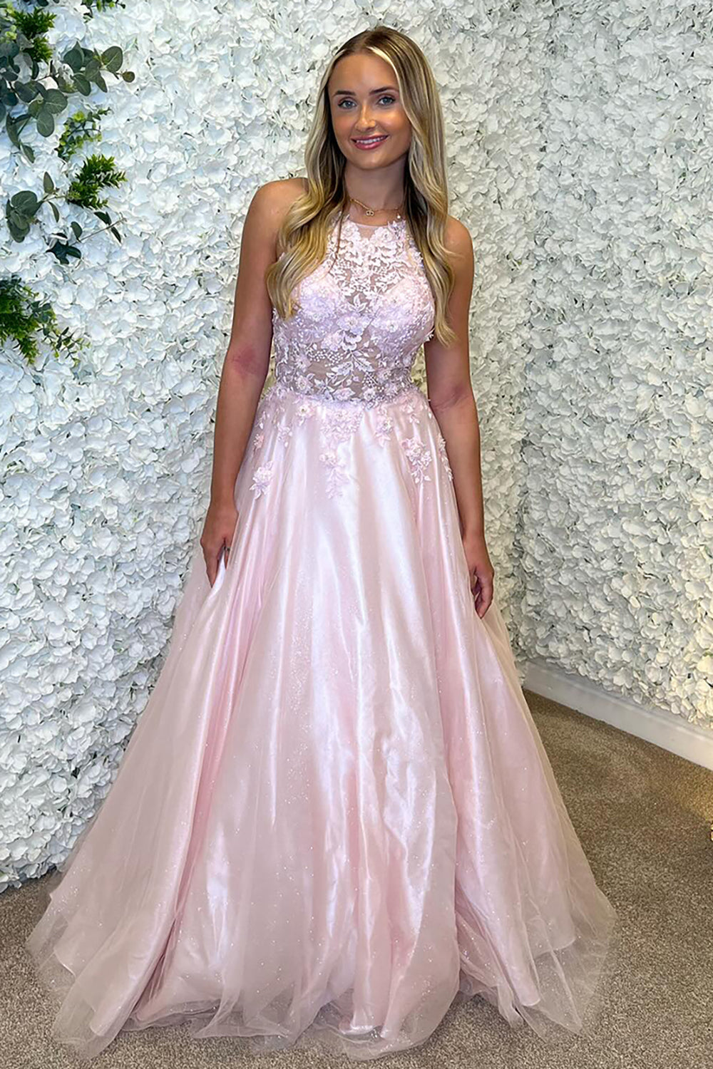 Halter Neck A-Line Tulle Long Prom Dress with Appliques