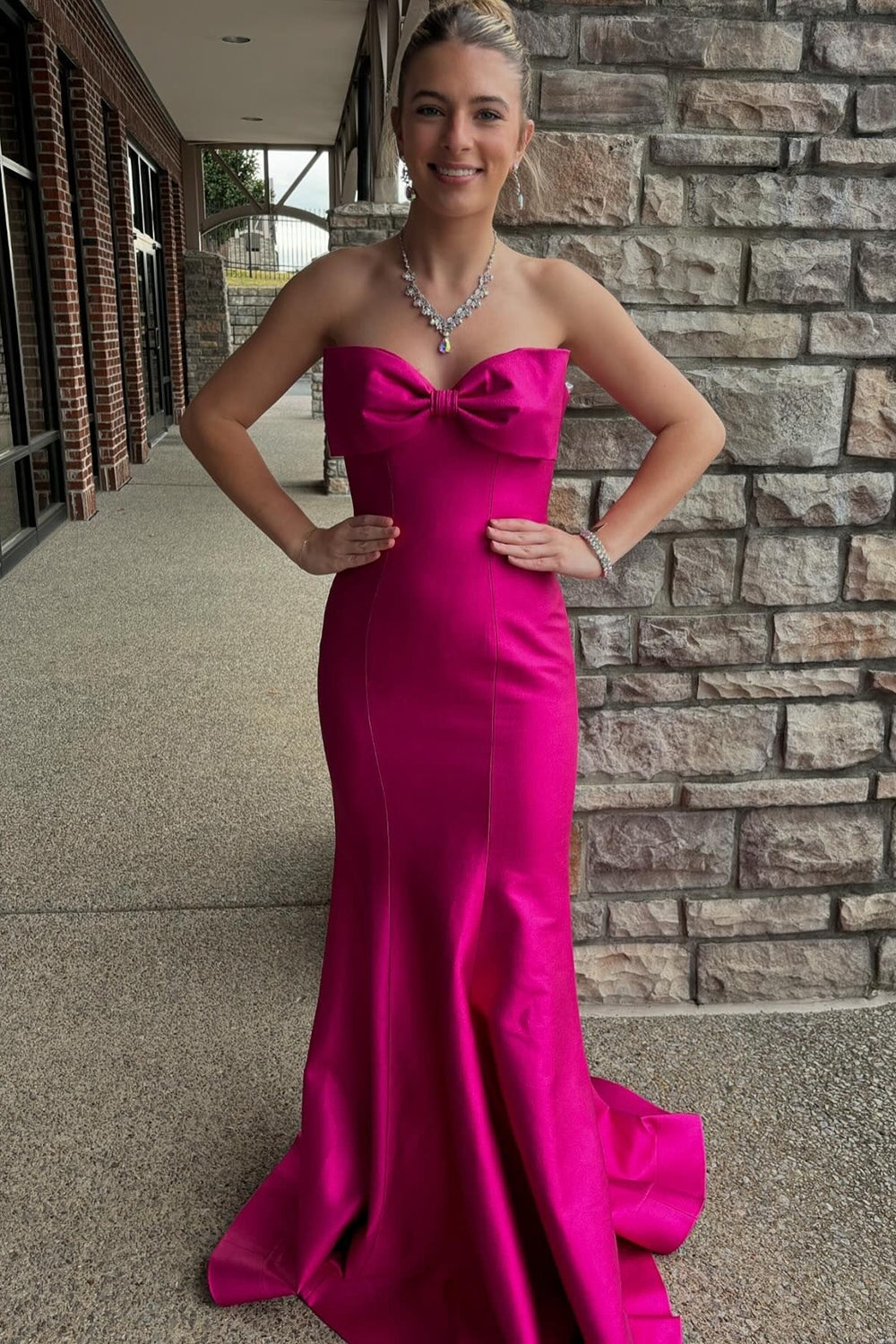 Sweetheart Satin Mermaid Long Prom Dress with Bow