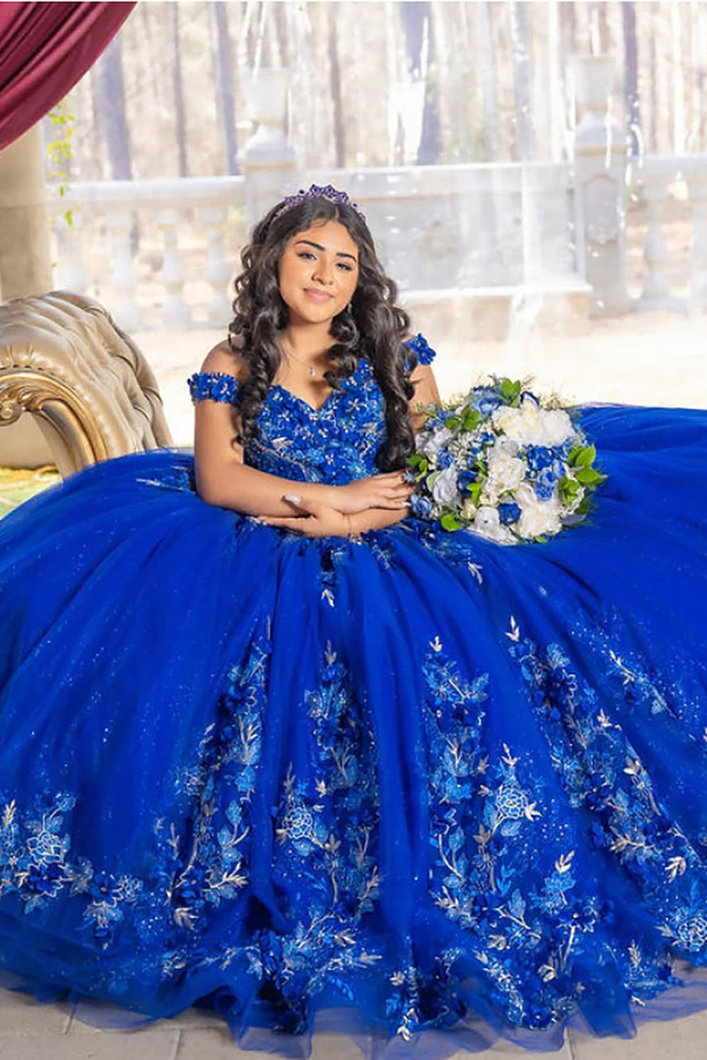 Robe de princesse Quinceañera à épaules dénudées avec appliques
