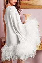 Robe mini de soirée asymétrique à ourlet plume Vegas Living 
