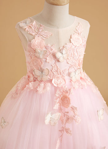 Vestido de baile de princesa Serenity con apliques de encaje y adornos de mariposas 