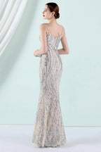 Robe de bal sirène abricot argentée à fines bretelles spaghetti