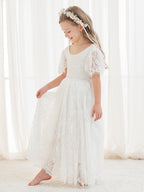 Vestido boho de niña de las flores color marfil, corte en A, de encaje y largo hasta el tobillo 