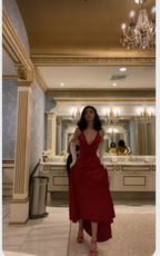 Robe de bal longue sirène élégante à col en V, robe de soirée bordeaux classique Y1648