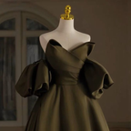 Robe de mariée en satin, robe de mariée unique, robe de mariée vert armée Y6813