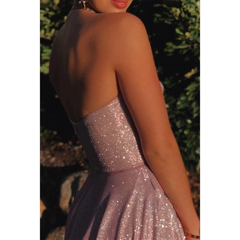 Robe de bal rose fendue à taille haute et décolleté en cœur
