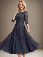Robe de mère de la mariée en mousseline de soie, coupe trapèze, longueur thé, ornée de sequins