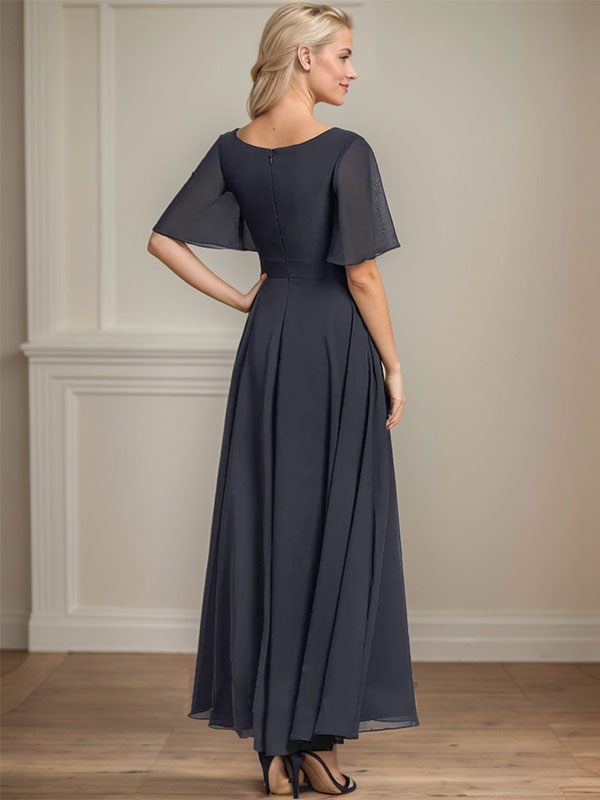 Robe de mère de la mariée en mousseline de soie, coupe trapèze, col en V, longueur cheville, ornée de sequins et de perles plissées