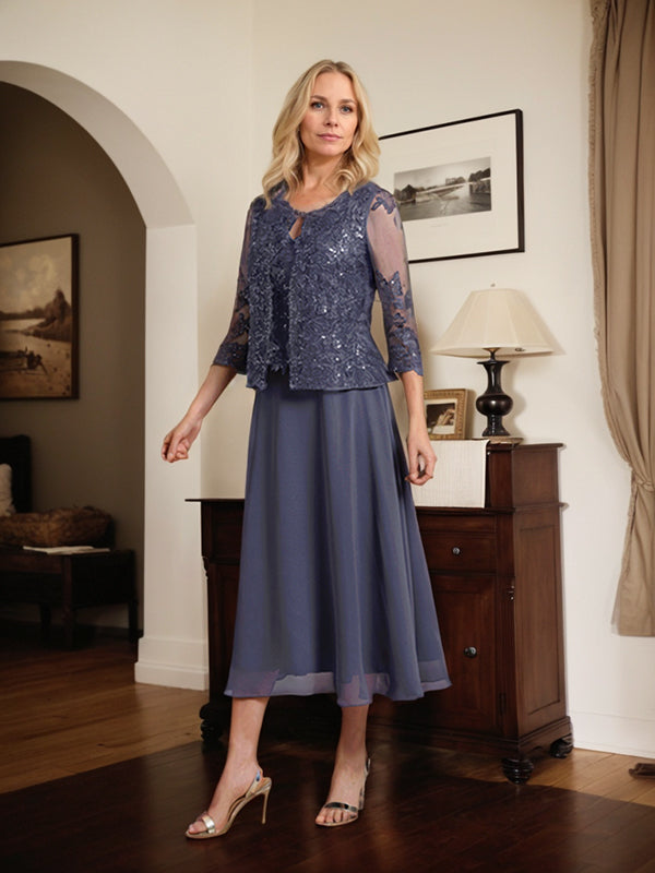 Vestido de novia de corte línea A, escote redondo, largo hasta la rodilla, de encaje y gasa con lentejuelas. 