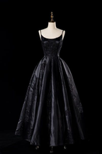 Robe de mariée noire sexy en satin à fines bretelles spaghetti, coupe trapèze, robe de soirée formelle, robe de bal Y7545