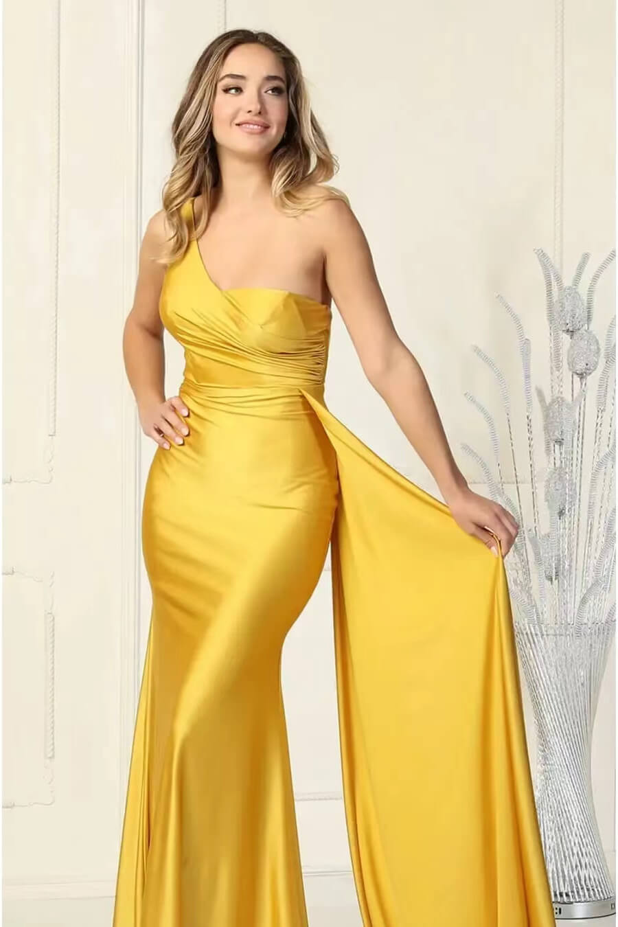 Robe de soirée sirène longue asymétrique à volants, élégante et élégante