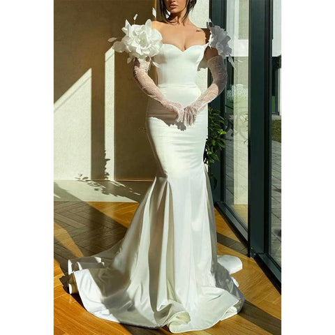 Robe de soirée trompette à manches longues et fleurs 