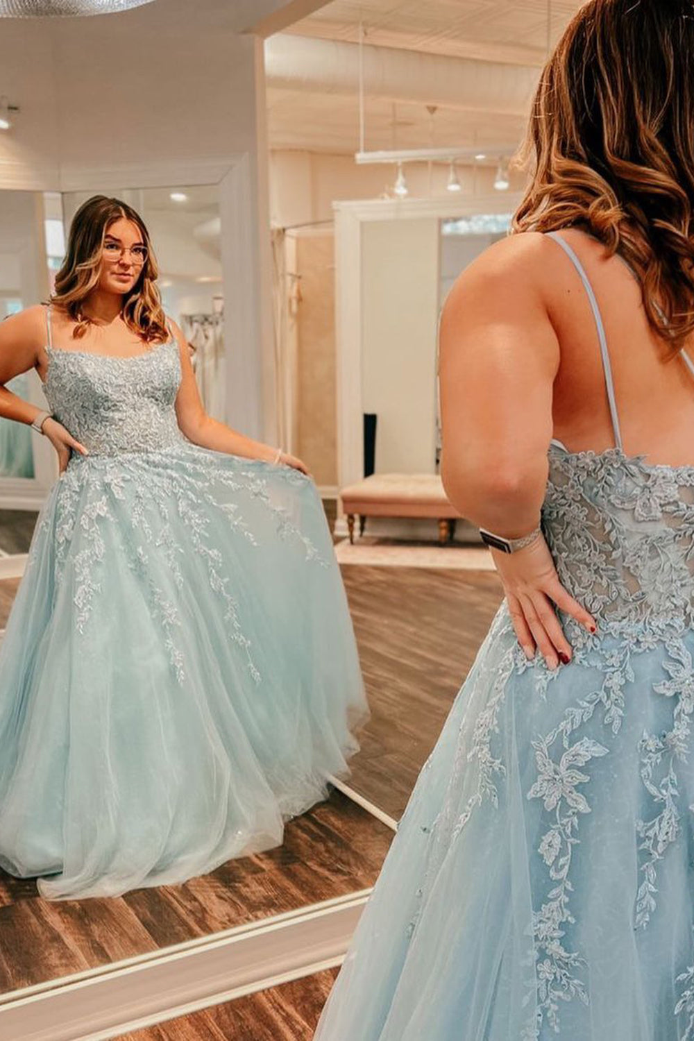Vestido de fiesta de talla grande azul claro con tirantes finos, corte en A y apliques