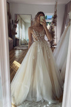Robe de bal longue avec appliques