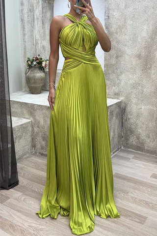 Elegantes vestidos de noche lisos con escote halter y pliegues 