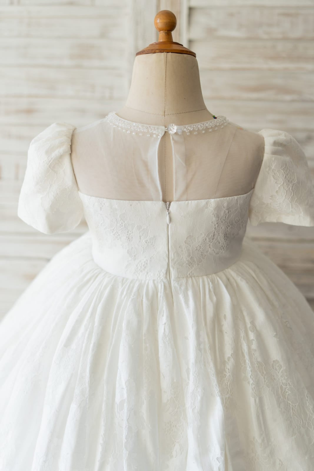 Vestido de niña de las flores de la Primera Comunión de encaje hasta la rodilla 
