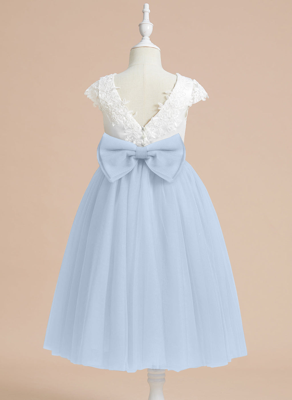 Vestido de niña de las flores para la Primera Comunión, corte en A, satén y tul, hasta la rodilla. 
