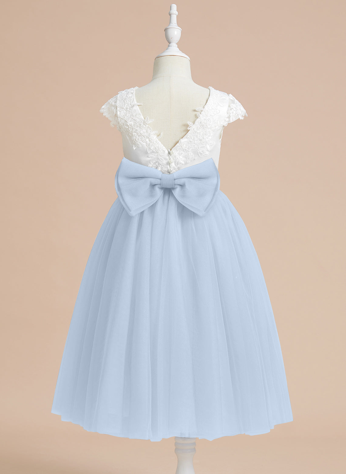Vestido de niña de las flores para la Primera Comunión, corte en A, satén y tul, hasta la rodilla. 
