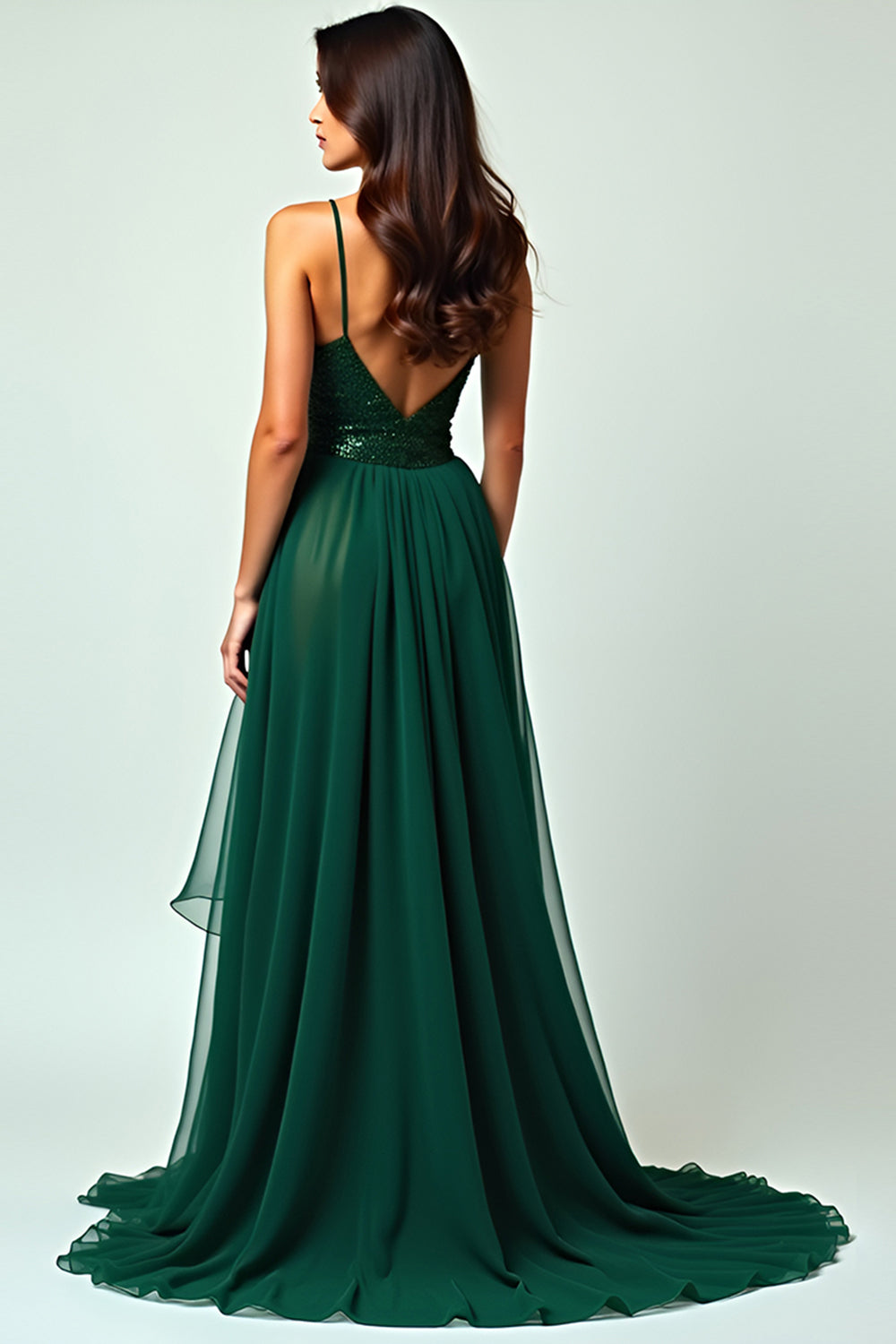 Vestido largo de fiesta verde oscuro con volantes y corte en A con abertura