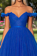 Robe de bal longue bleu roi à épaules dénudées
