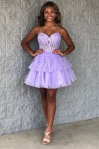 Vestido corto de encaje con escote corazón y corte en A para baile de bienvenida