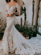 Robe de mariée blanche sirène longue Y101, décolleté illusion, manches longues, dos nu, taille naturelle, dentelle et traîne