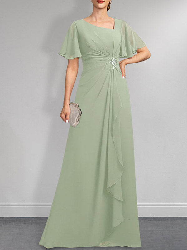 Robe de mariée asymétrique en mousseline de soie, coupe trapèze, longueur au sol, ornée de plis, de perles et de sequins, idéale pour la mère de la mariée.