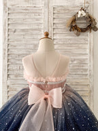 Impresionante vestido de niña azul degradado de tul hasta la rodilla 