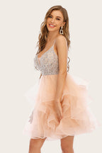 Robe courte de bal perlée