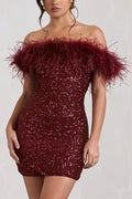 Robe moulante mini à sequins et plumes « It's Show Biz » 