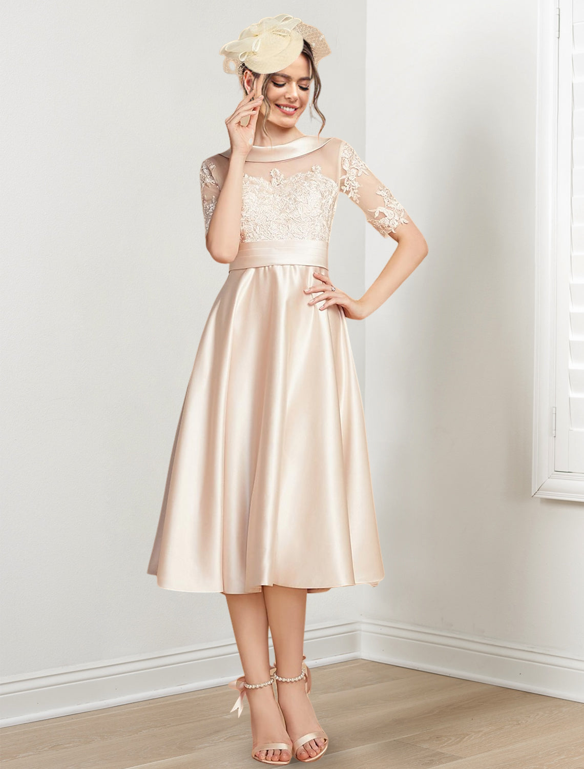 Vestidos de corte princesa/línea A hasta la rodilla para la madre de la novia 