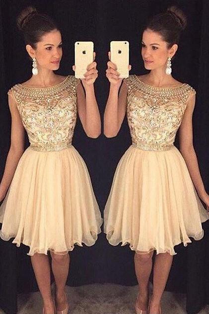 Vestidos de fiesta de gasa corte A con volantes y cuentas de noisette 