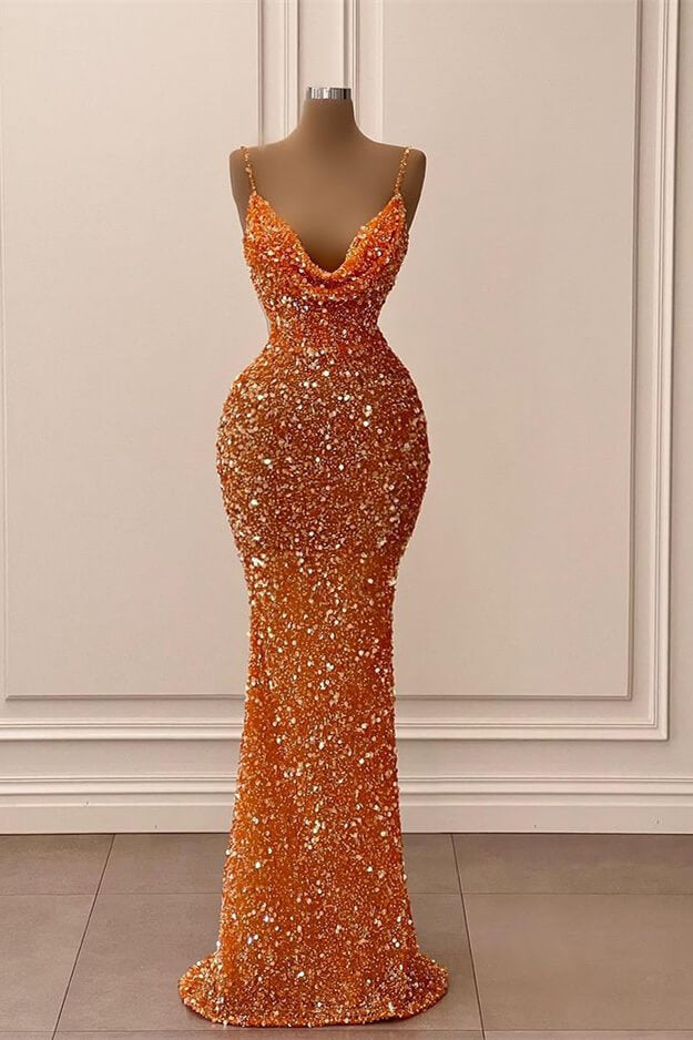 Vestido largo de sirena con lentejuelas, escote en V y tirantes finos para baile de graduación