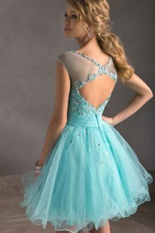 Robe de bal courte Tiffany en tulle et dentelle, robe de soirée parfaite
