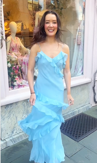 Robe de bal élégante en mousseline bleue à fines bretelles et volants, dos nu, Y8267