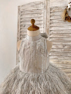 Vestido de cumpleaños plateado hasta la rodilla de jacquard para niña