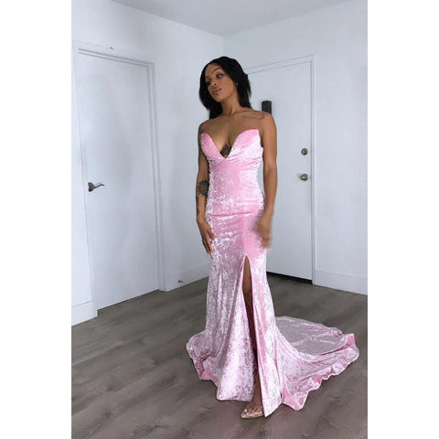 Vestido de noche largo de terciopelo sin mangas, con escote corazón y abertura