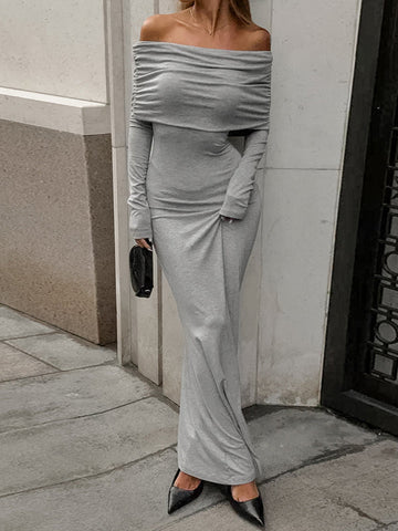 Vestidos largos de noche ajustados, plisados, de color liso, con abertura en la entrepierna y hombros descubiertos. 