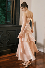 Robe de soirée sirène rose poudré à bretelles cœur, longue en satin, modèle Y8092