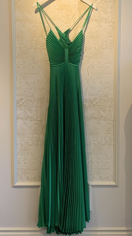 Vestido de noche largo verde plisado con lazo en la espalda Y4000