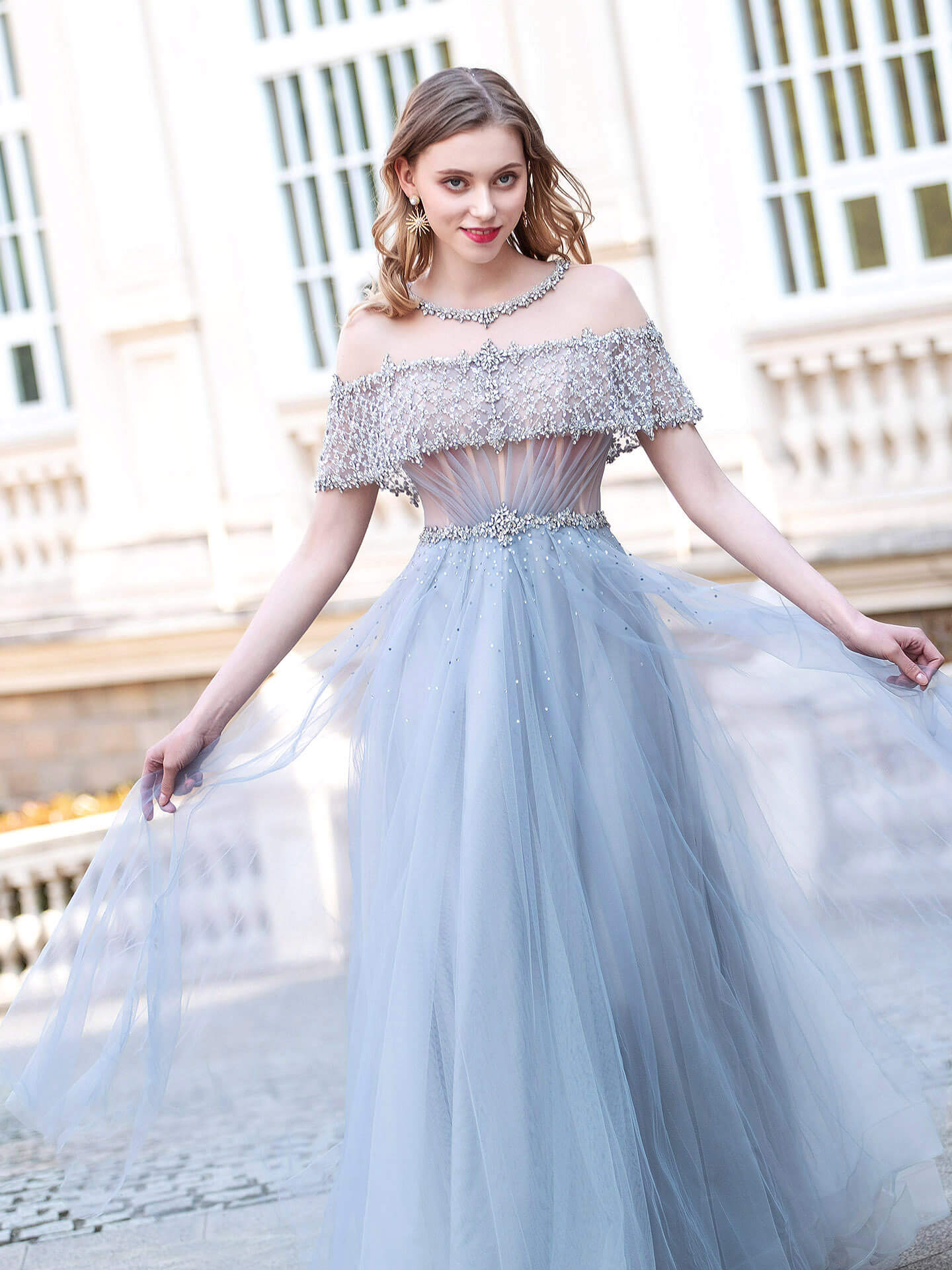 Vestidos de noche formales de lujo, corte A, tul con cuentas, manga corta, largos hasta el suelo, para baile de graduación. 